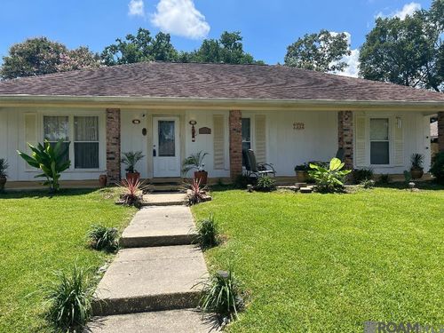 7342 Banbury Ct, Baton Rouge, LA, 70811-1901 | Card Image
