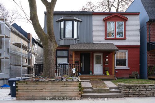 lower-5 Ivy Ave, Toronto, ON, M4L2H6 | Card Image