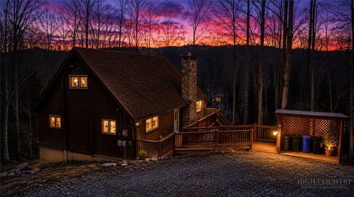 603 Hawk Ridge Rd, Deep Gap, NC, 28618-9341 | Card Image