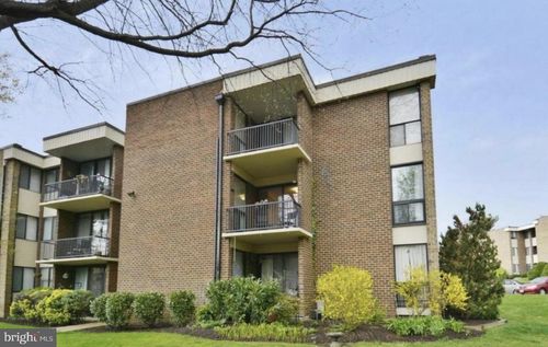 5-302-9907 Blundon Dr, SILVER SPRING, MD, 20902-5220 | Card Image