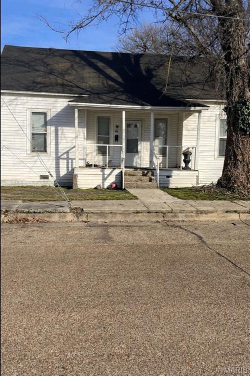 212 S Jackson St, Kennett, MO, 63857-2949 | Card Image