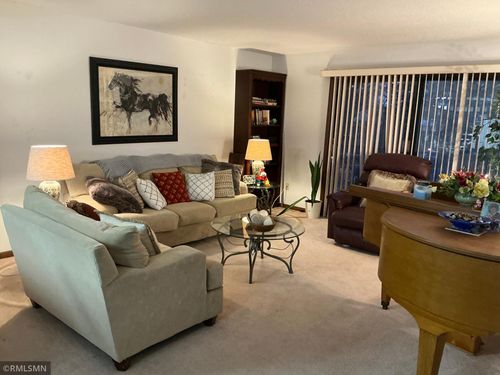 214-2200 Nevada Ave S, Saint Louis Park, MN, 55426-2636 | Card Image