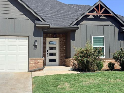 15813 Langley Way, Edmond, OK, 73013-0001 | Card Image