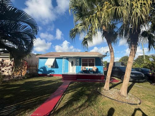 1203 Mathis St, Lake Worth, FL, 33461-5411 | Card Image