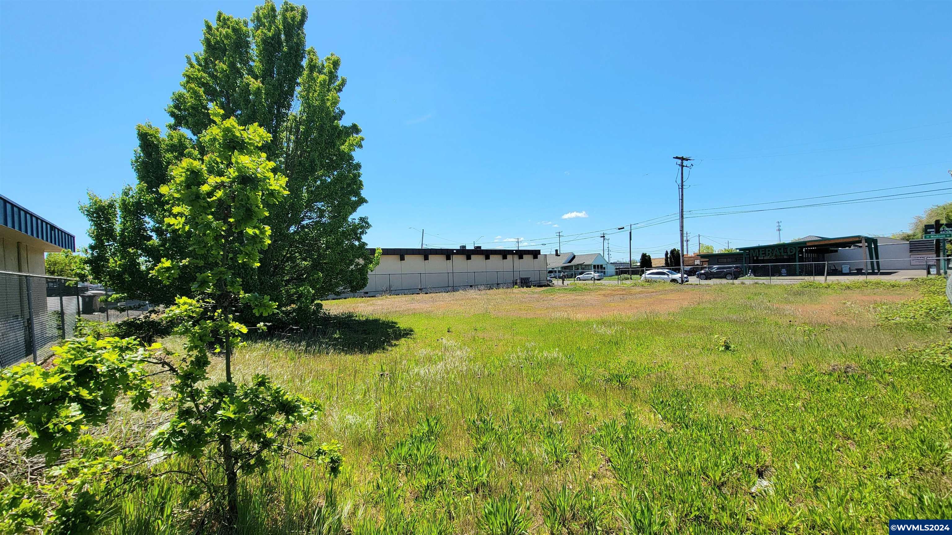 902 Pacific Blvd Se, Albany, OR 97321