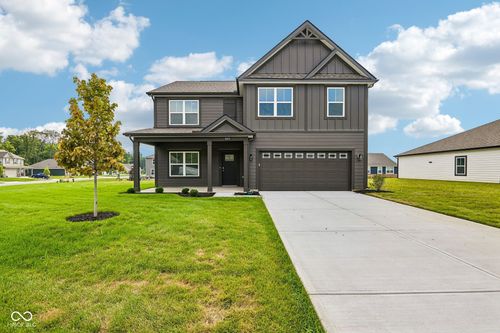 5623 Bluewing Creek Ln, Clayton, IN, 46118-8006 | Card Image