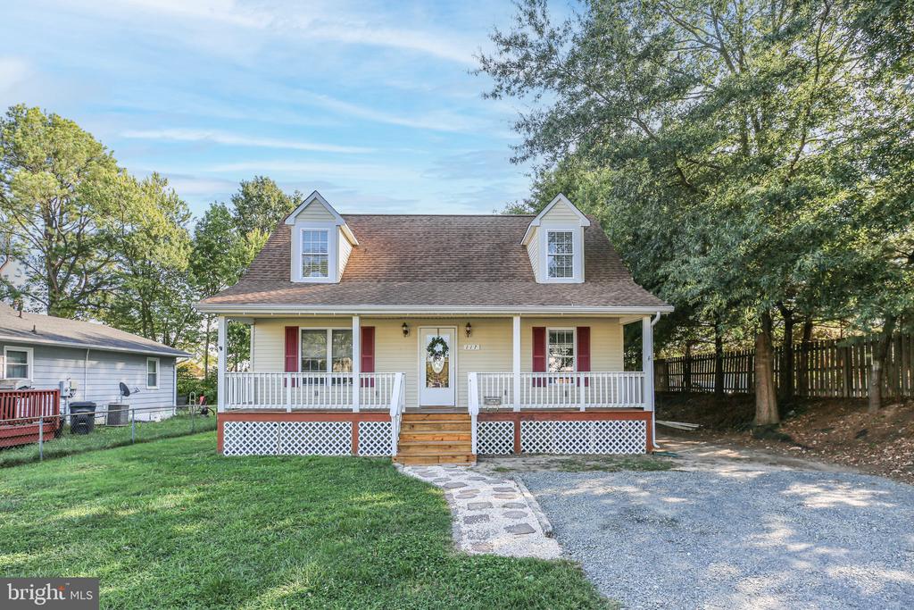 Lee St, Fredericksburg, VA 22408