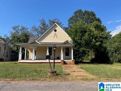 204 Mary St, TALLADEGA, AL, 35160-2724 | Card Image