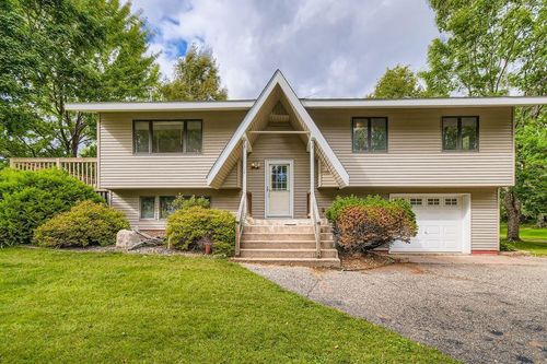 132 Hill Ave, Star Prairie, WI, 54026-9221 | Card Image