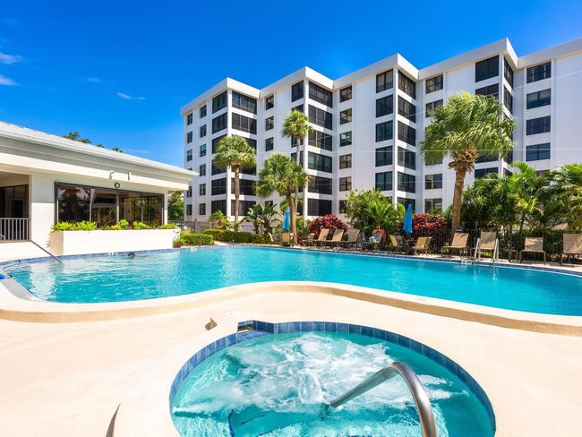 APT-104 - 8701 Midnight Pass Rd, Condo with 2 bedrooms, 2 bathrooms and null parking in SARASOTA FL | Image 33