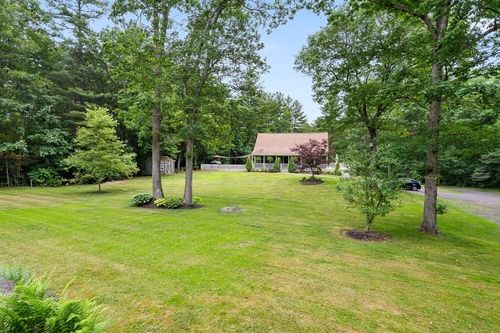 115 River Rd, Rutland, MA, 01543-1105 | Card Image