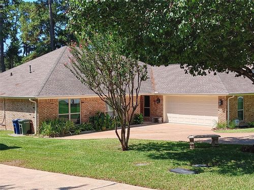 713 River Oaks Dr, Huntsville, TX, 77340 | Card Image