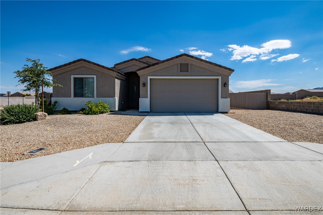 Charleston St, Kingman, AZ 86401