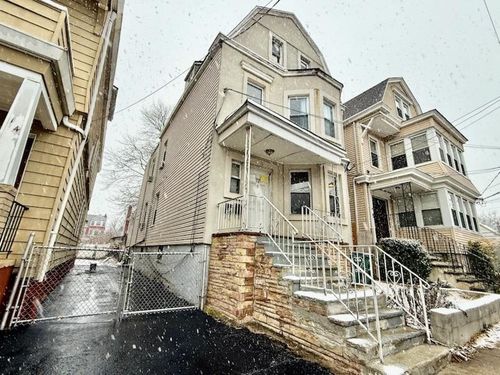 12 Garwood Pl, Irvington, NJ, 07111-2518 | Card Image