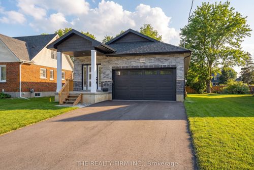 1041 Willow Dr, London, ON, N6E1P4 | Card Image