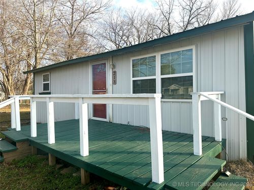 213 E 5th, Stonewall, OK, 74871 | Card Image