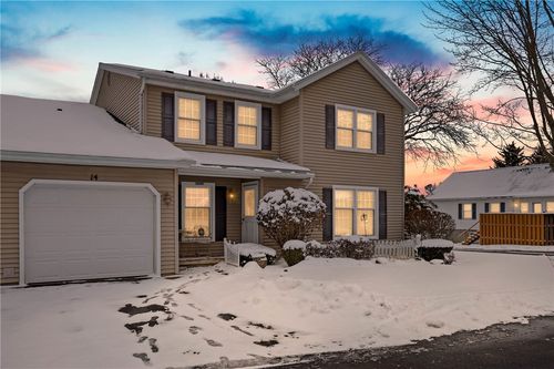 14 Braintree Cres, Penfield, NY, 14526-9518 | Card Image