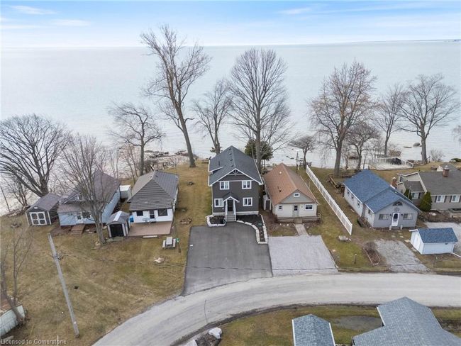 60 Lakeside Dr, House other with 3 bedrooms, 2 bathrooms and 4 parking in Nanticoke ON | Image 4