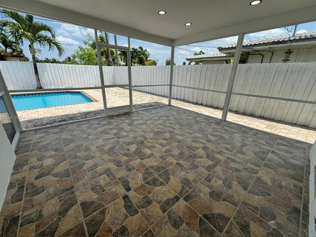 521 N Rainbow Dr, House other with 4 bedrooms, 3 bathrooms and null parking in Hollywood FL | Image 25