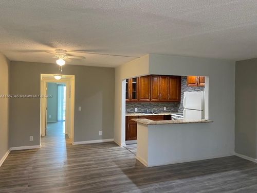 398-398 Fanshaw J, Boca Raton, FL, 33434-3056 | Card Image