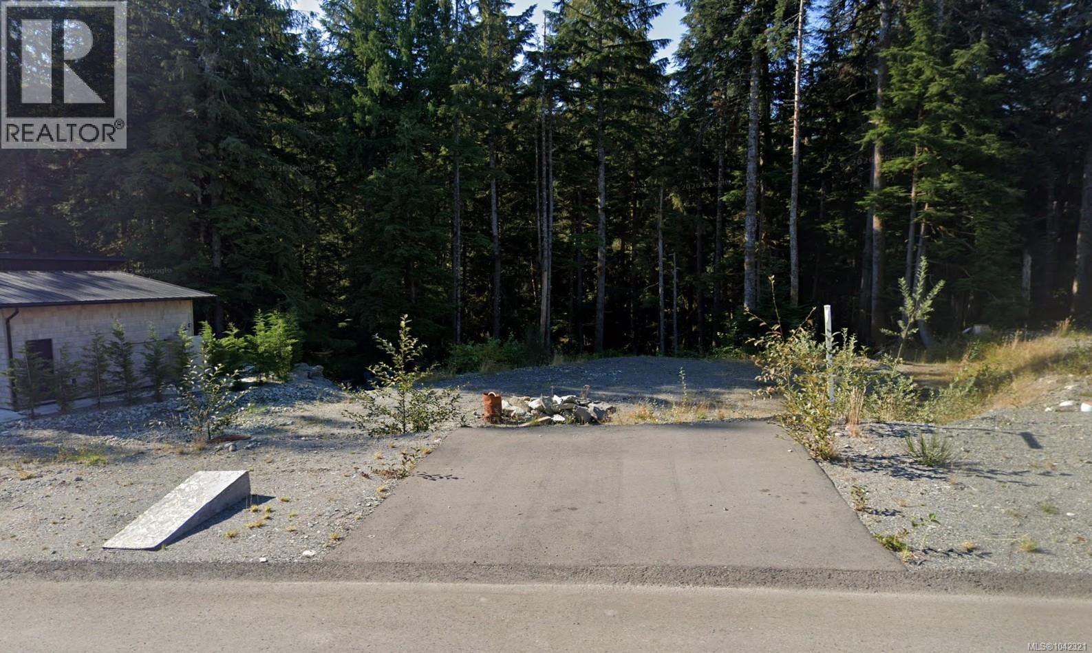 Land in Port Renfrew 4
