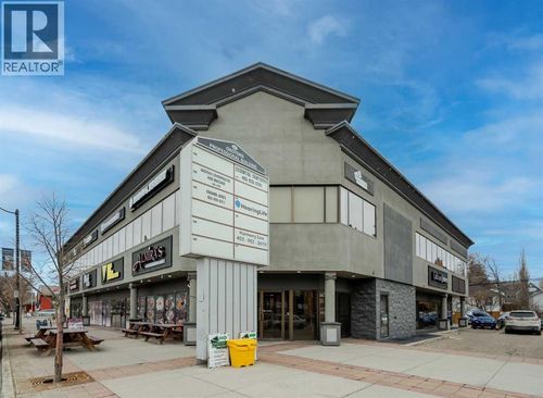 40 Elizabeth Street, Okotoks, AB, T1S1A2 | Card Image