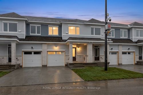 418 Les Emmerson Drive, Barrhaven, ON, K2J4J4 | Card Image