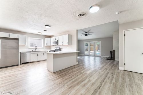 2129 N Michael Way, Las Vegas, NV, 89108-3173 | Card Image