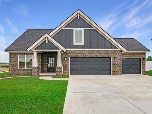 9911 Creamery Ln, Bowling Green, KY, 42101-6369 | Card Image