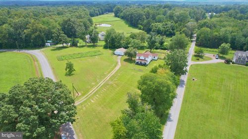 11564 Cemetery Rd, BEALETON, VA, 22712-7708 | Card Image