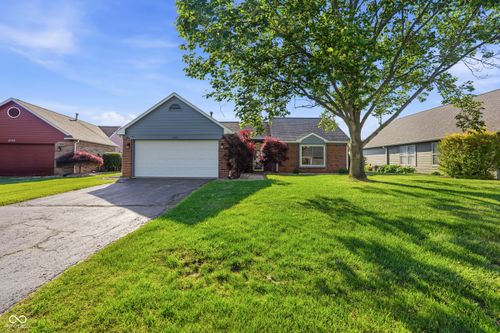 5793 Crystal Bay West Dr, Plainfield, IN, 46168-9264 | Card Image