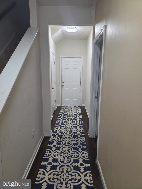 Residential Lease in TRIANGLE 3