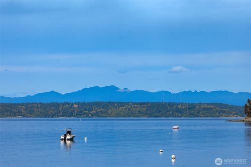 212 S 219th St, Normandy Park, WA, 98198-4738 | Card Image