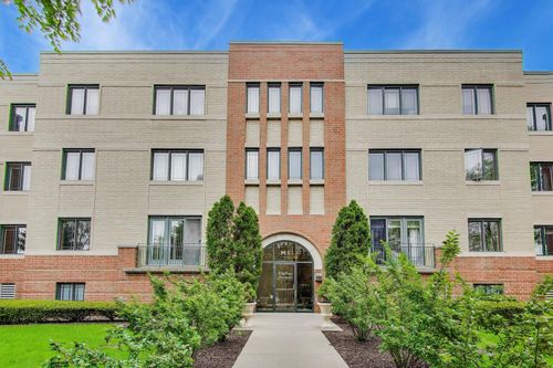 101-115 N Clifton Ave, Park Ridge, IL, 60068-3287 | Card Image