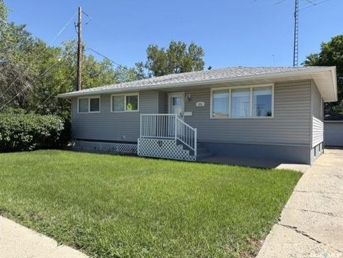 203 Argyle St, Regina, SK, S4R4C5 | Card Image