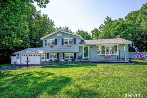 17 Julius Dr, East Haven, CT, 06513-1306 | Card Image