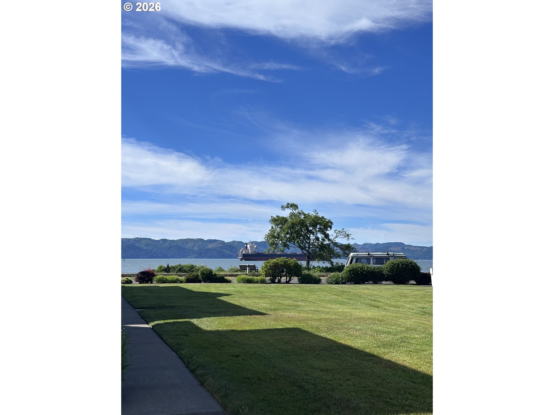 Land in Astoria 4