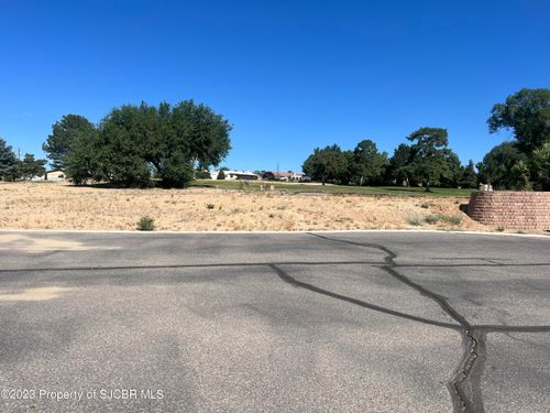 5746 Pinehurst Dr, Farmington, NM, 87402-5078 | Card Image