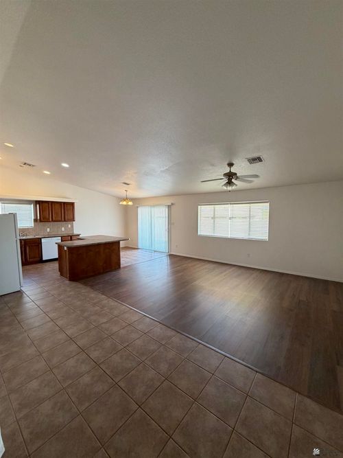11822 E 28th Pl, Yuma, AZ, 85367-3623 | Card Image