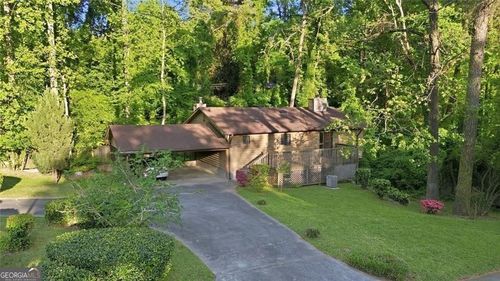 636 Cofield Dr, Hapeville, GA, 30354-1053 | Card Image