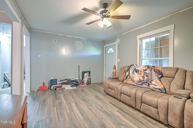 21209 Lime Hill Rd, House other with 4 bedrooms, 2 bathrooms and null parking in Bristol VA | Image 14
