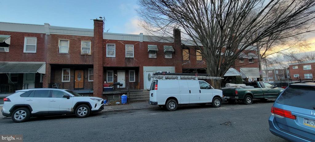 Hawthorne St, Philadelphia, PA 19124