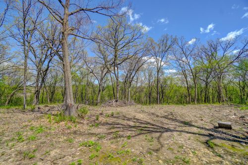 251 Saddle Ridge Ln, River Falls, WI, 54022-8143 | Card Image