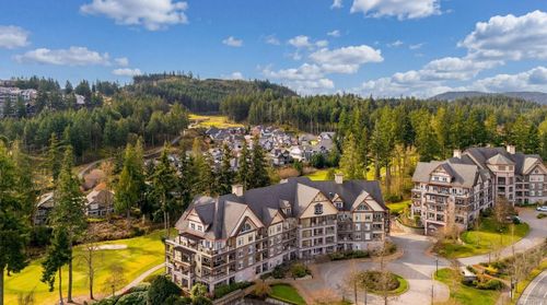 301-1375 Bear Mountain Pkwy, Langford, BC, V9B0C9 | Card Image