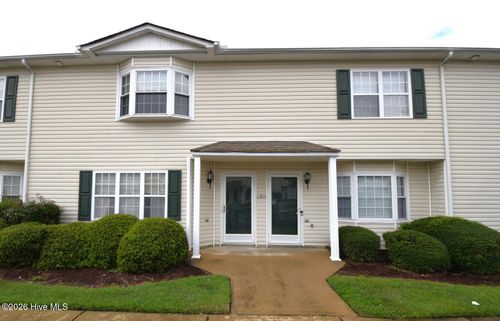 c3-2325 Vineyard Dr, Winterville, NC, 28590-9377 | Card Image