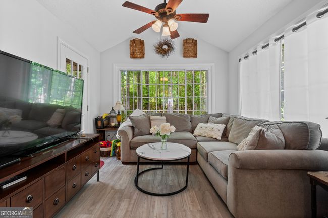 140 Braymoor Cir, House other with 4 bedrooms, 3 bathrooms and null parking in Fayetteville GA | Image 14