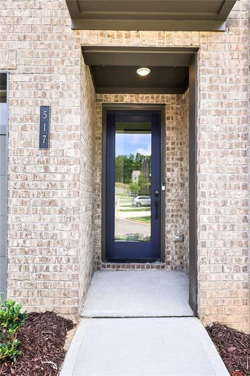 517 Red Clay Farm Ln, Suwanee, GA, 30024-8683 | Card Image