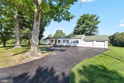 16474 Douglas Rd, BARBOURSVILLE, VA, 22923-9055 | Card Image