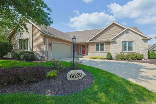 6629 Leeway Dr, South Bend, IN, 46628-9594 | Card Image