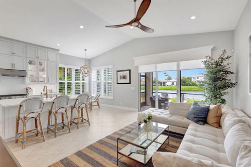202 Isle Verde Way, Palm Beach Gardens, FL, 33418-1709 | Card Image